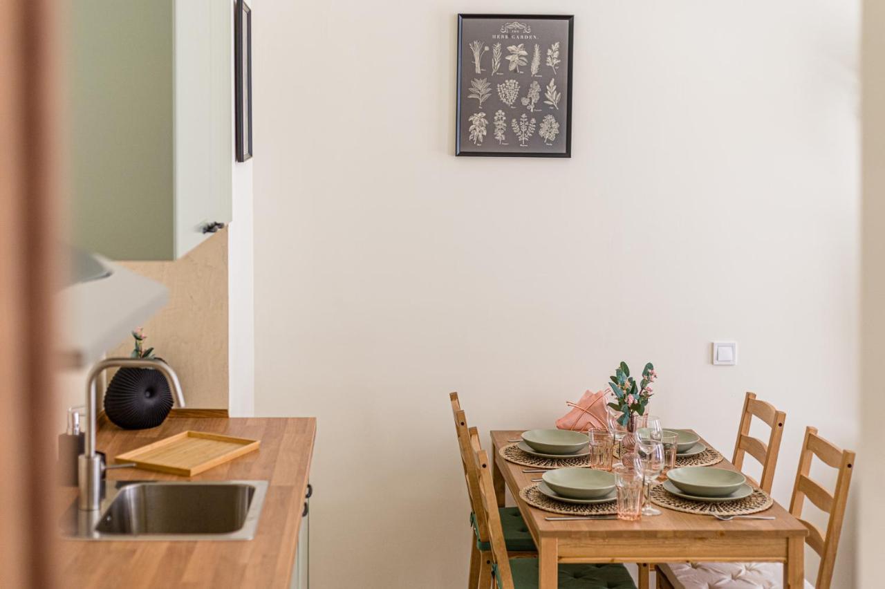 מדריד Simone Apartments מראה חיצוני תמונה
