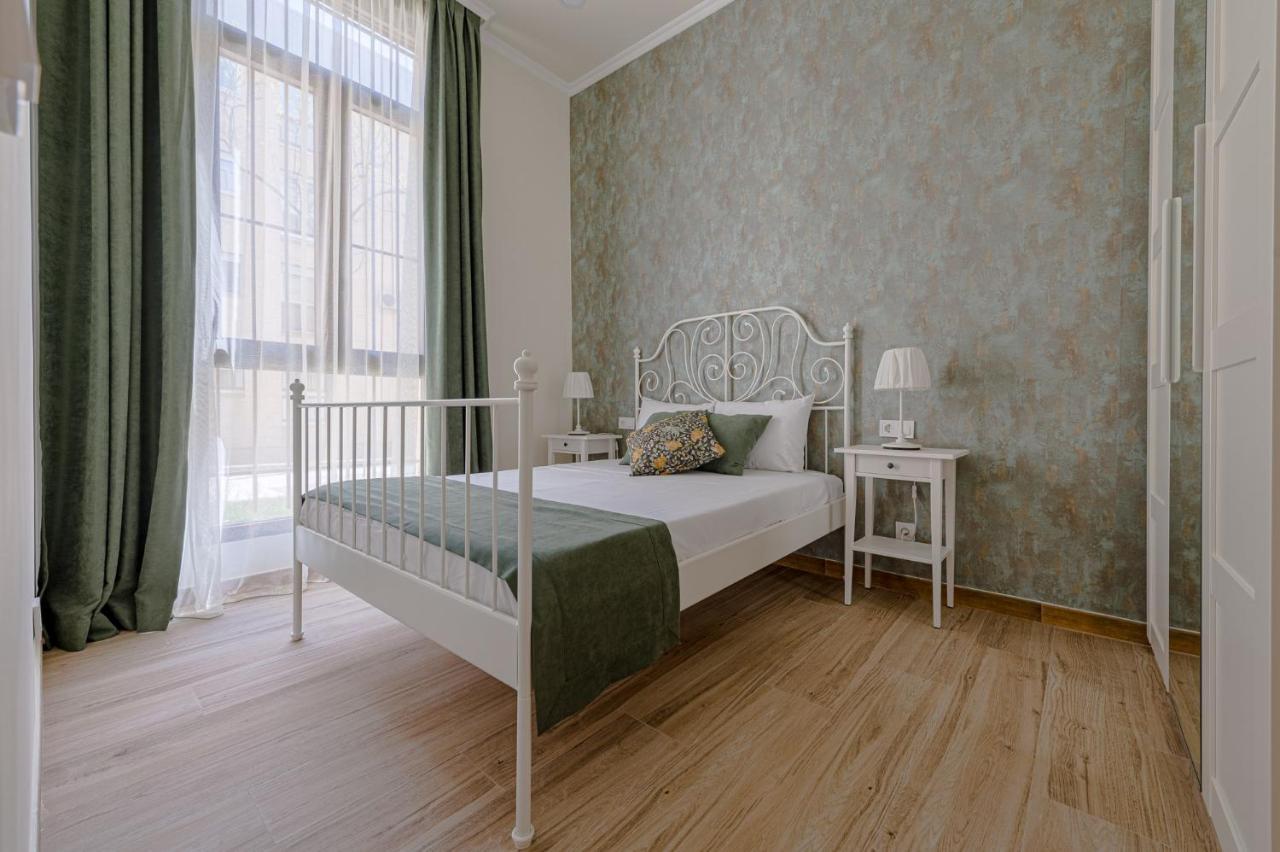 מדריד Simone Apartments מראה חיצוני תמונה